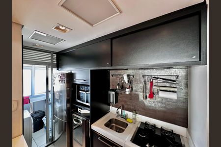 Apartamento à venda com 58m², 2 quartos e 2 vagasCozinha