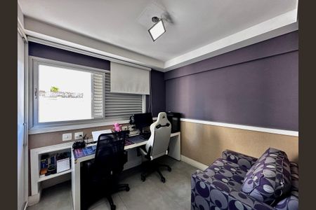 Apartamento à venda com 58m², 2 quartos e 2 vagasQuarto 2