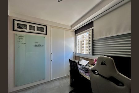 Apartamento à venda com 58m², 2 quartos e 2 vagasQuarto 2