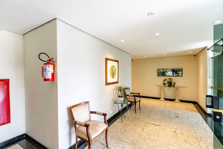 Apartamento à venda com 83m², 2 quartos e 1 vaga Apartamento à venda com 83m², 2 quartos e 1 vagaHall de Entrada