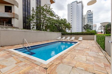 Apartamento à venda com 83m², 2 quartos e 1 vaga Apartamento à venda com 83m², 2 quartos e 1 vagaPiscina
