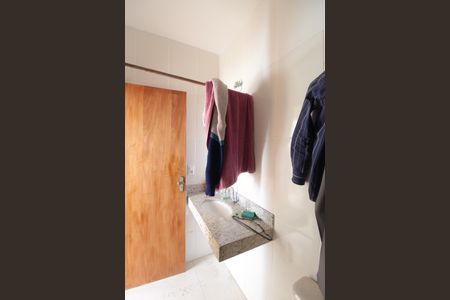 Casa para alugar com 200m², 3 quartos e sem vagaBanheiro Social