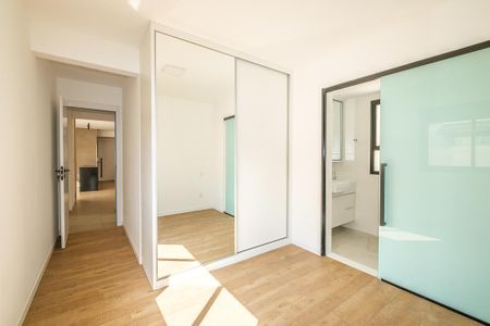 Apartamento para alugar com 61m², 2 quartos e 2 vagas Apartamento para alugar com 61m², 2 quartos e 2 vagasQuarto 1