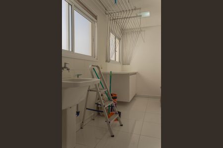 Apartamento à venda com 123m², 3 quartos e 2 vagasÁrea de Serviço