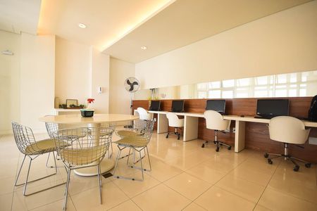 Apartamento à venda com 177m², 4 quartos e 3 vagas Area comum Sala de Estudo