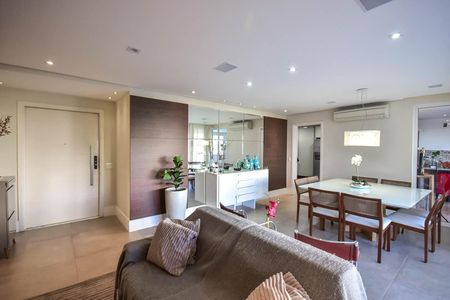 Apartamento à venda com 177m², 4 quartos e 3 vagasSala