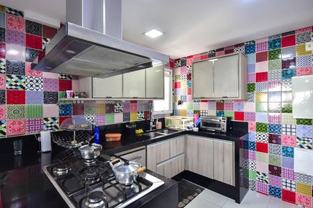 Apartamento à venda com 177m², 4 quartos e 3 vagasCozinha