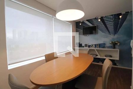 Apartamento à venda com 32m², 1 quarto e 1 vaga Apartamento à venda com 32m², 1 quarto e 1 vagaSala de Reuniões