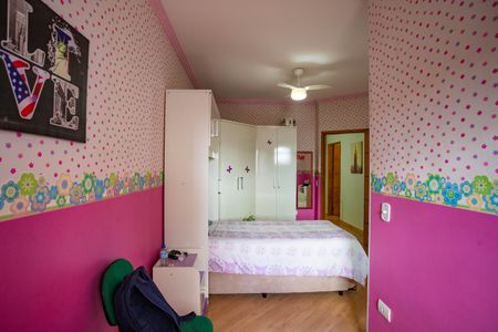 Casa à venda com 212m², 3 quartos e 3 vagasQuarto 3 - suíte