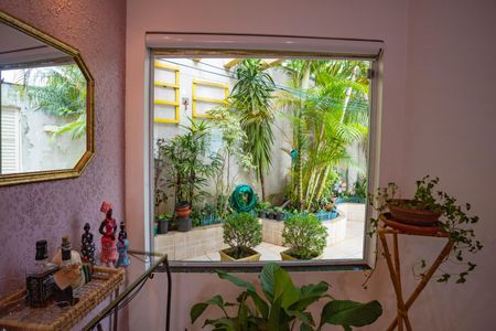 Casa à venda com 212m², 3 quartos e 3 vagasSala de estar