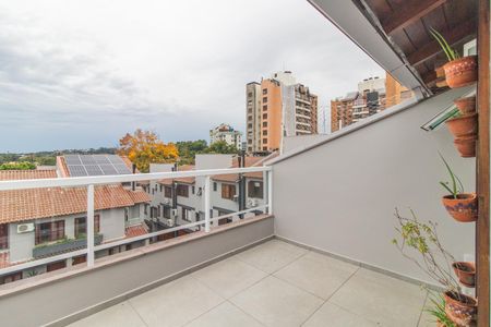 Casa de condomínio à venda com 182m², 3 quartos e 2 vagasVaranda