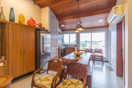 Casa de condomínio à venda com 182m², 3 quartos e 2 vagasSala 2