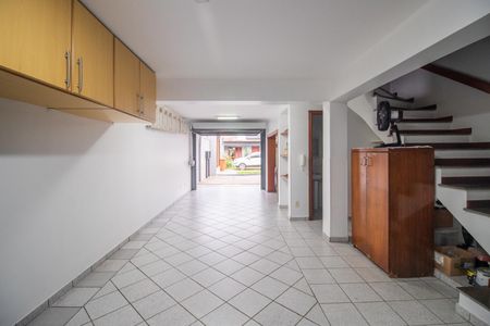 Casa de condomínio à venda com 182m², 3 quartos e 2 vagasGaragem