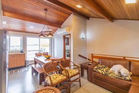 Casa de condomínio à venda com 182m², 3 quartos e 2 vagasSala 2