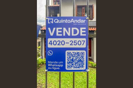Casa de condomínio à venda com 182m², 3 quartos e 2 vagasPlaca