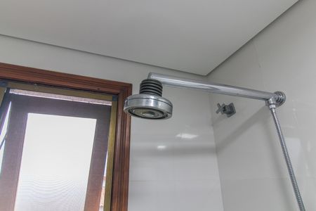 Casa de condomínio à venda com 182m², 3 quartos e 2 vagasBanheiro da Suíte