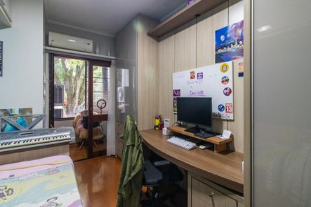 Casa de condomínio à venda com 182m², 3 quartos e 2 vagasQuarto 1