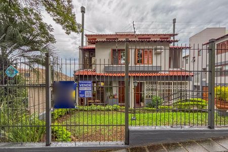 Casa de condomínio à venda com 182m², 3 quartos e 2 vagasFachada