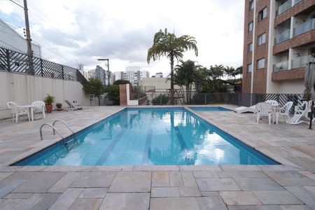 Apartamento à venda com 64m², 3 quartos e 1 vagaÁrea comum - Piscina