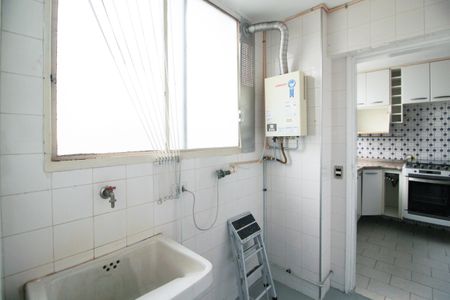 Apartamento à venda com 75m², 2 quartos e 1 vaga Apartamento à venda com 75m², 2 quartos e 1 vagaÁrea de Serviço