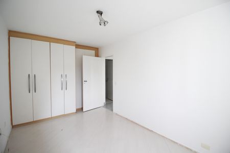 Apartamento à venda com 75m², 2 quartos e 1 vaga Apartamento à venda com 75m², 2 quartos e 1 vagaQuarto 1