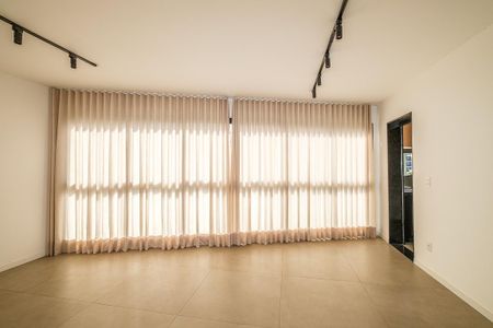 Apartamento para alugar com 78m², 3 quartos e 2 vagas Apartamento para alugar com 78m², 3 quartos e 2 vagasSala