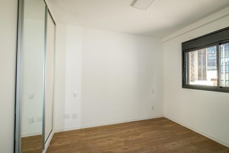 Apartamento para alugar com 78m², 3 quartos e 2 vagas Apartamento para alugar com 78m², 3 quartos e 2 vagasSuíte