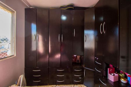 Apartamento à venda com 57m², 2 quartos e 1 vagaQuarto 2