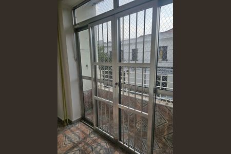 Apartamento à venda com 76m², 3 quartos e sem vagaSala