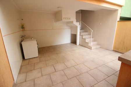 Casa à venda com 200m², 3 quartos e 2 vagasÁrea de Serviço