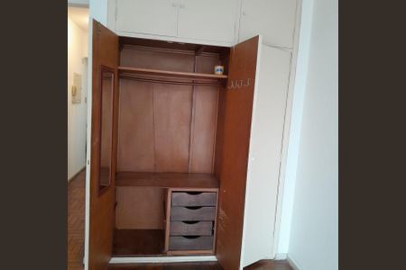 Apartamento à venda com 30m², 1 quarto e sem vaga