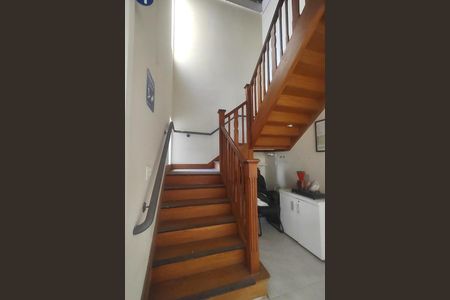 Casa à venda com 224m², 8 quartos e 1 vaga