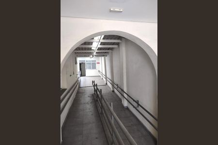 Casa à venda com 224m², 8 quartos e 1 vaga