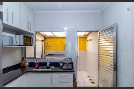 Casa à venda com 110m², 2 quartos e 2 vagas