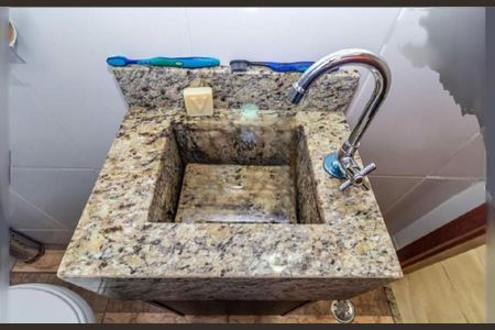 Casa à venda com 110m², 2 quartos e 2 vagas