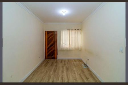 Casa à venda com 110m², 2 quartos e 2 vagas