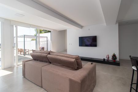 Sala de casa à venda com 3 quartos, 243m² em Santo Antônio, Porto Alegre