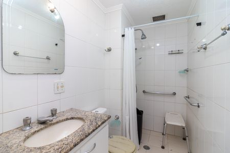 Apartamento para alugar com 100m², 3 quartos e 2 vagasBanheiro social