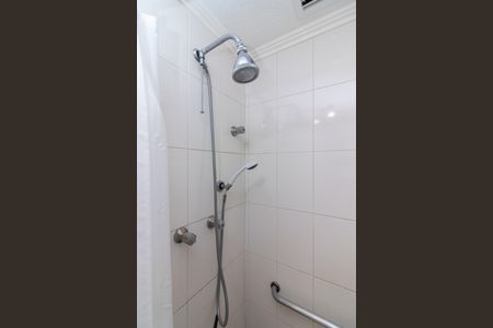 Apartamento para alugar com 100m², 3 quartos e 2 vagasBanheiro social