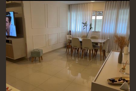 Apartamento à venda com 177m², 3 quartos e 2 vagasSala 