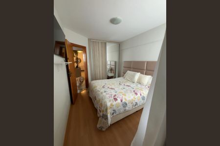 Apartamento à venda com 177m², 3 quartos e 2 vagasQuarto 