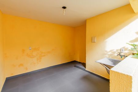 Casa à venda com 125m², 3 quartos e 3 vagas Casa à venda com 125m², 3 quartos e 3 vagasÁrea de Serviço