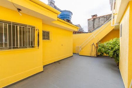 Casa à venda com 125m², 3 quartos e 3 vagas Casa à venda com 125m², 3 quartos e 3 vagasQuintal