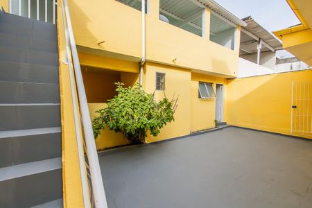 Casa à venda com 125m², 3 quartos e 3 vagas Casa à venda com 125m², 3 quartos e 3 vagasQuintal