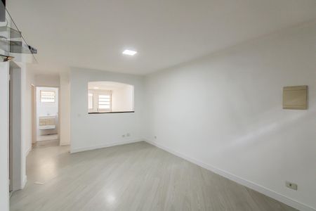 Casa à venda com 125m², 3 quartos e 3 vagas Casa à venda com 125m², 3 quartos e 3 vagasSala