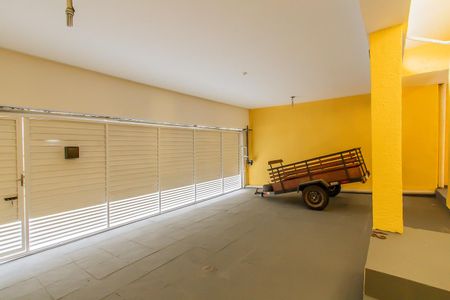 Casa à venda com 125m², 3 quartos e 3 vagas Casa à venda com 125m², 3 quartos e 3 vagasGaragem