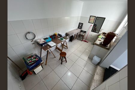 Casa à venda com 3 quartos, 225m² em Km 18, Osasco
