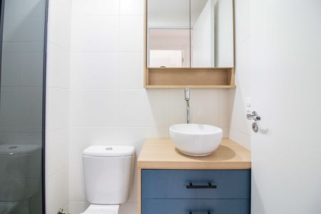 Apartamento para alugar com 32m², 2 quartos e sem vaga Apartamento para alugar com 32m², 2 quartos e sem vagaBanheiro