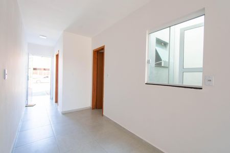 Casa para alugar com 50m², 2 quartos e 1 vaga Casa para alugar com 50m², 2 quartos e 1 vagaSala