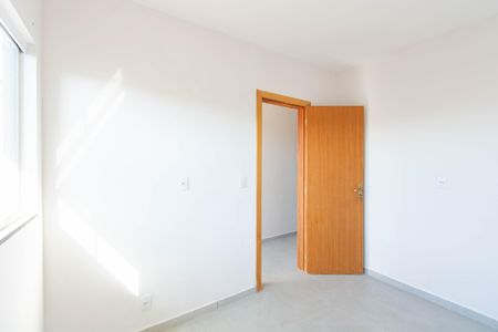 Casa para alugar com 50m², 2 quartos e 1 vaga Casa para alugar com 50m², 2 quartos e 1 vagaQuarto 1